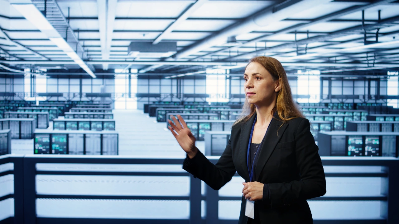 Essential strategies for leaders to secure their organization against insider threats